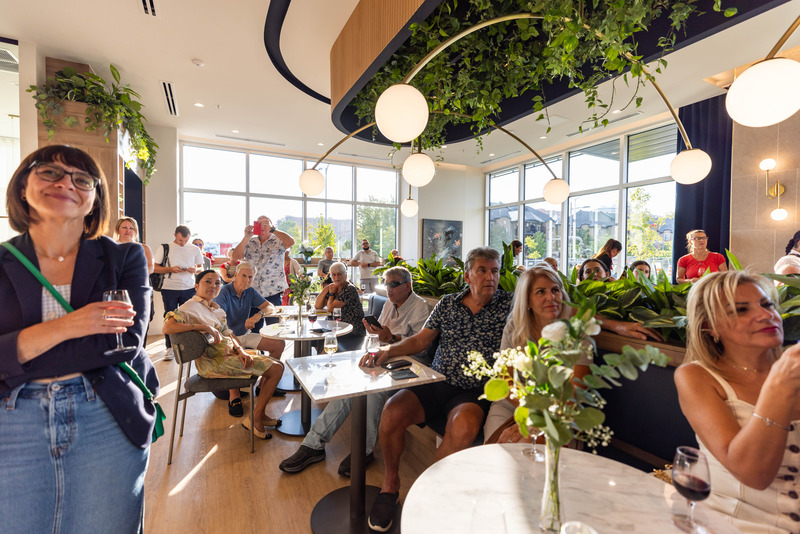Press kit | 2056-14 - Press release | New 550-Unit Neighborhood in Laval: Mostra Centropolis Officially Opens its Doors and Announces New Phases - Cogir Immobilier - Real Estate - Photo credit: JF Galipeau