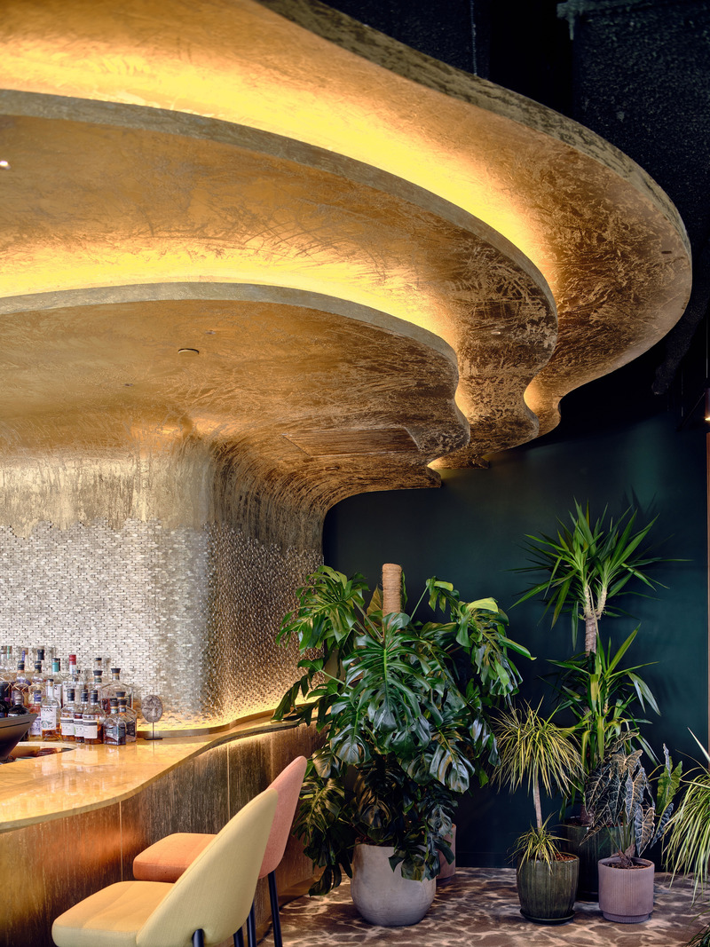 Dossier de presse | 3724-15 - Communiqué de presse | Sonora Cocktail Bar - EL EQUIPO CREATIVO - Design d’intérieur commercial - Crédit photo :  Adrià Goula