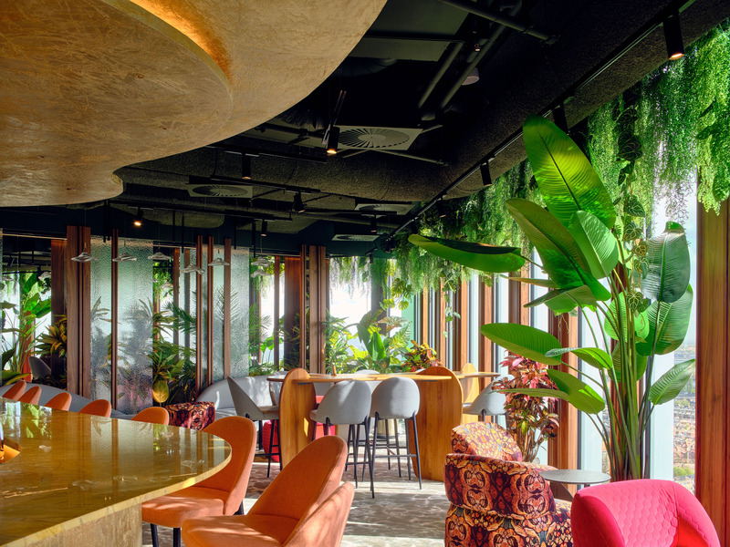 Dossier de presse | 3724-15 - Communiqué de presse | Sonora Cocktail Bar - EL EQUIPO CREATIVO - Design d’intérieur commercial - Crédit photo : Adrià Goula