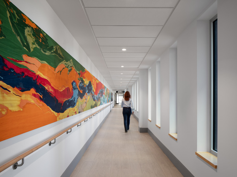 Press kit | 746-07 - Press release | Le Cycle du Présent: 140' Hand Carved Bas-Relief - Yechel Gagnon - Art -  <p>Le cycle du présent, 2024</p><br>  - Photo credit: Stéphane Brügger