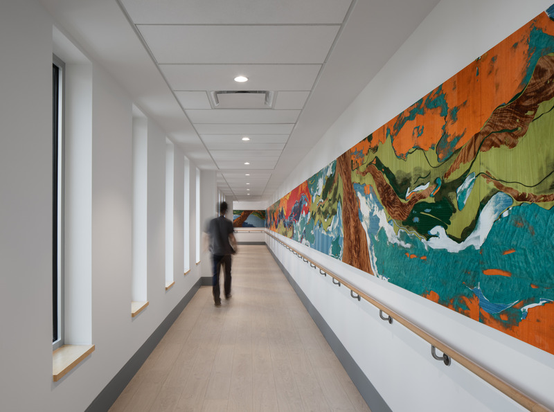 Press kit | 746-07 - Press release | Le Cycle du Présent: 140' Hand Carved Bas-Relief - Yechel Gagnon - Art - <p>Le cycle du présent, 2024</p><br> - Photo credit: Stéphane Brügger