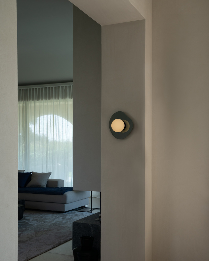 Press kit | 1942-03 - Press release | Luminaire Authentik Presents the New Chrome Collection - Luminaire Authentik - Lighting Design - CHROME NOPAL 1205-LA40 - Photo credit: Luminaire Authentik