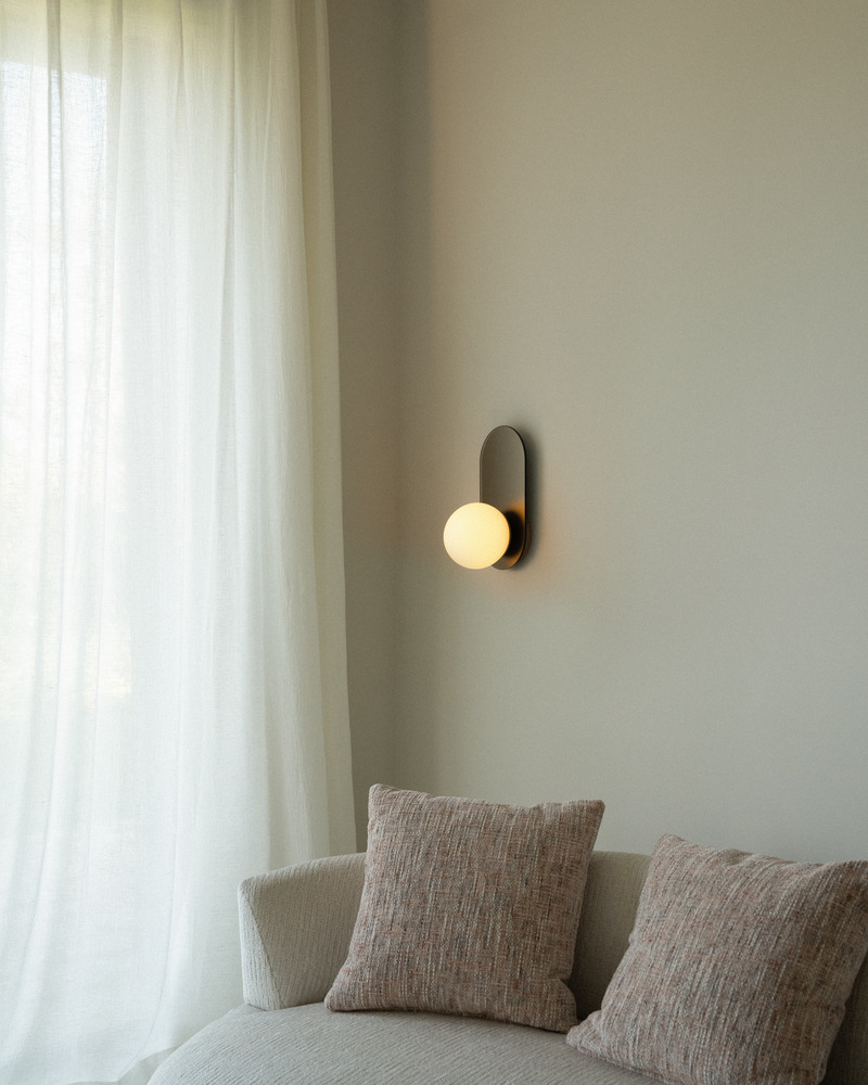 Press kit | 1942-03 - Press release | Luminaire Authentik Presents the New Chrome Collection - Luminaire Authentik - Lighting Design - CHROME ARCH-S LA40 - Photo credit: Luminaire Authentik