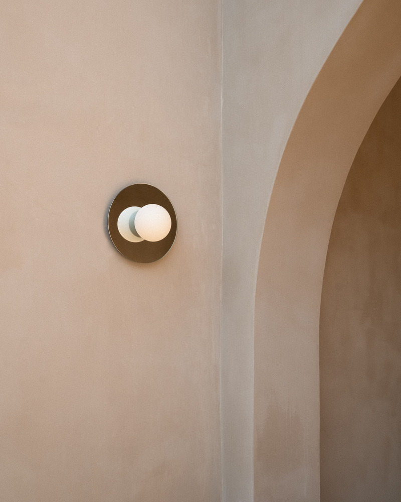 Press kit | 1942-03 - Press release | Luminaire Authentik Presents the New Chrome Collection - Luminaire Authentik - Lighting Design - CHROME KREMA 1205-LA40 - Photo credit: Luminaire Authentik
