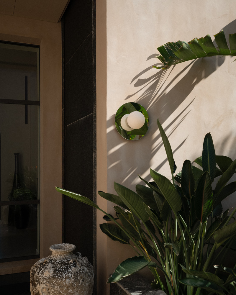 Press kit | 1942-03 - Press release | Luminaire Authentik Presents the New Chrome Collection - Luminaire Authentik - Lighting Design - CHROME KREMA 1205-LA40 - Photo credit: Luminaire Authentik