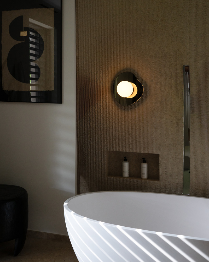 Press kit | 1942-03 - Press release | Luminaire Authentik Presents the New Chrome Collection - Luminaire Authentik - Lighting Design - CHROME NOPAL 1205-LA40 - Photo credit: Luminaire Authentik