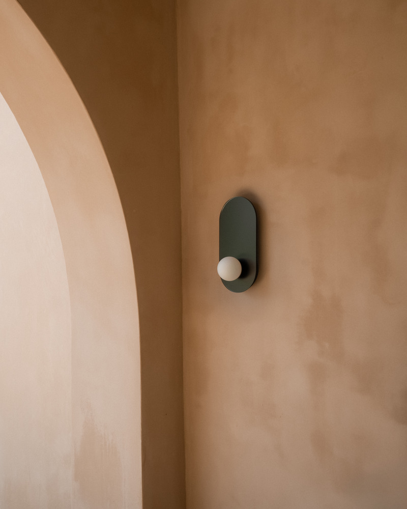Press kit | 1942-03 - Press release | Luminaire Authentik Presents the New Chrome Collection - Luminaire Authentik - Lighting Design - CHROME ARCH-S LA40 - Photo credit: Luminaire Authentik