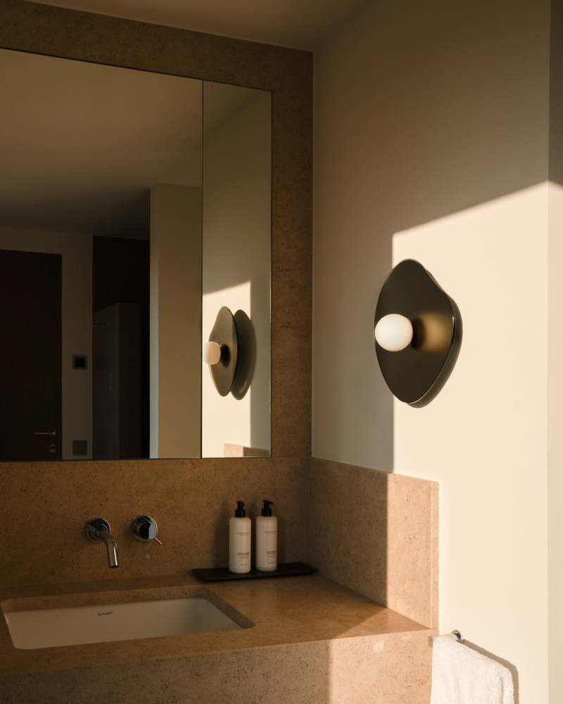 Press kit | 1942-03 - Press release | Luminaire Authentik Presents the New Chrome Collection - Luminaire Authentik - Lighting Design - CHROME NOPAL 1203-LA40 - Photo credit: Luminaire Authentik