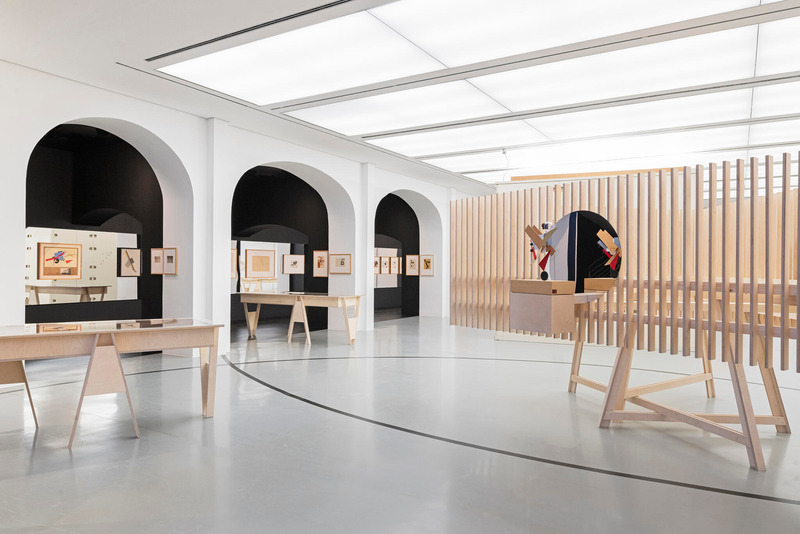 Dossier de presse | 4709-12 - Communiqué de presse | World's 49 Most Striking Interiors Shortlisted for Dezeen Awards 2024 - Dezeen - Concours - Contemplative Spaces_ The El Lissitzky Exhibition, the next ENTERprise Architects ZT GmbH _ harnoncourt, fuchs &amp; partner, Hannover, Germany
