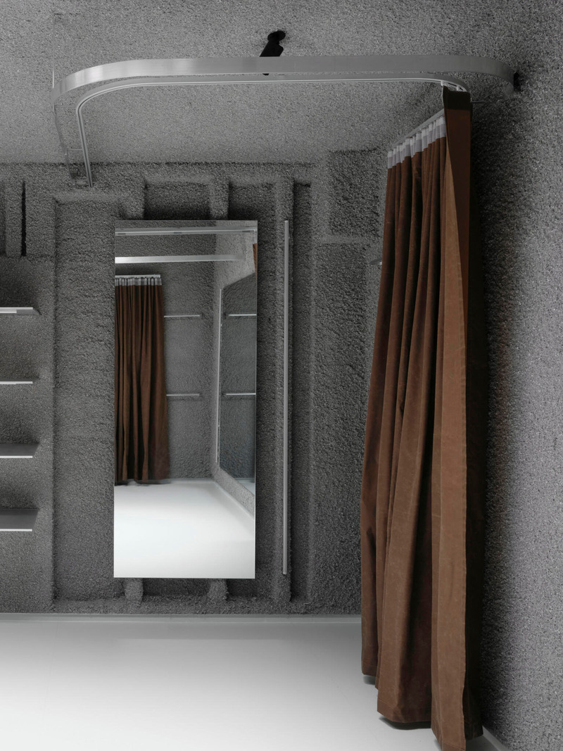 Dossier de presse | 4709-12 - Communiqué de presse | World's 49 Most Striking Interiors Shortlisted for Dezeen Awards 2024 - Dezeen - Concours - Natalino Mortimer Street, Mooradian Studio, London, United Kingdom