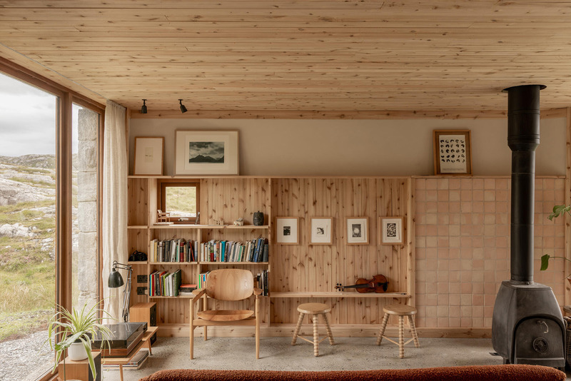 Dossier de presse | 4709-13 - Communiqué de presse | World's 82 Best Buildings Shortlisted for Dezeen Awards 2024 - Dezeen - Concours - Caochan na Creige, IZAT ARUNDELL, Isle of Harris, HS3 3HB, United Kingdom