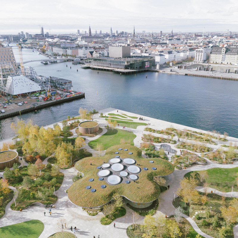 Dossier de presse | 4709-13 - Communiqué de presse | World's 82 Best Buildings Shortlisted for Dezeen Awards 2024 - Dezeen - Concours - The Opera Park, Cobe, Copenhagen, Denmark
