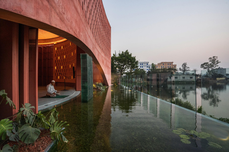 Dossier de presse | 4709-13 - Communiqué de presse | World's 82 Best Buildings Shortlisted for Dezeen Awards 2024 - Dezeen - Concours - Zebun Nessa Mosque, Studio Morphogenesis, Savar, Bangladesh
