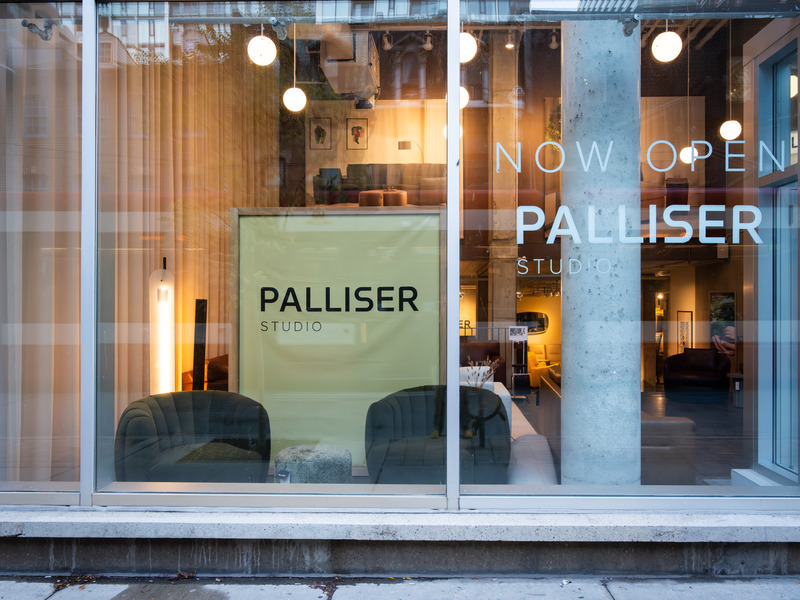 Dossier de presse | 2347-03 - Communiqué de presse | Le magasin EQ3 de la rue King Est à Toronto ouvre un nouveau studio Palliser - EQ3 - Évènement + Exposition - EQ3 King Street Showroom Palliser Studio Launch - Crédit photo : Lyndsey Constable for EQ3<br><br style="">