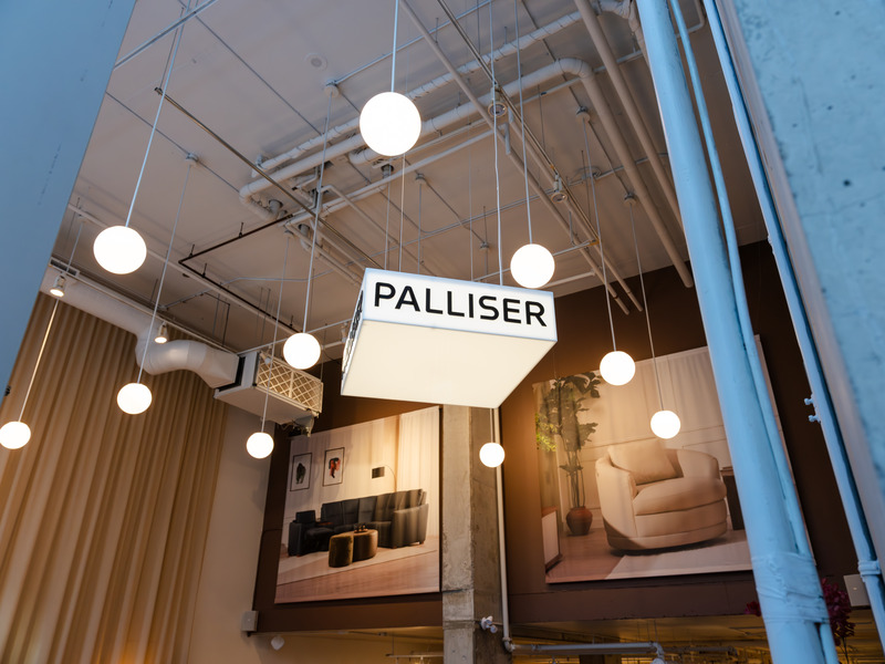 Dossier de presse | 2347-03 - Communiqué de presse | Le magasin EQ3 de la rue King Est à Toronto ouvre un nouveau studio Palliser - EQ3 - Évènement + Exposition - EQ3 King Street Showroom Palliser Studio Launch - Crédit photo : Lyndsey Constable for EQ3<br>