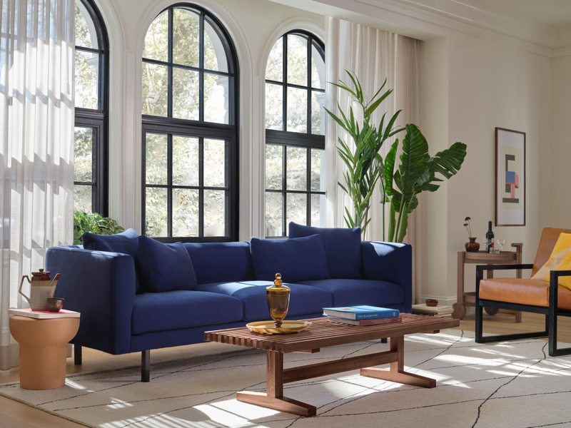 Press kit | 2347-02 - Press release | EQ3’s Industry-Leading Trade Program: Membership Has its Perks - EQ3 - Commercial Interior Design - Photo credit: Replay Sofa