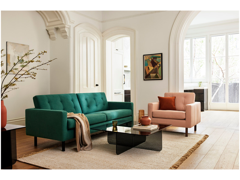 Press kit | 2347-02 - Press release | EQ3’s Industry-Leading Trade Program: Membership Has its Perks - EQ3 - Commercial Interior Design - Photo credit: Joan Loveseat &amp; Chair 