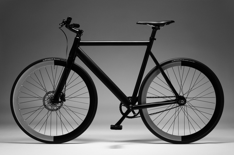 Press kit | 2432-02 - Press release | Introducing CSJT // CE SOIR JE T'AIME: Italy's New Wave - CSJT - Industrial Design - CSJT 2025 CAMPAIGN // EQUILIBRIUM // Urban Lifestyle bicycle    - Photo credit: Mocchetti and Kraus // Beyond Artists