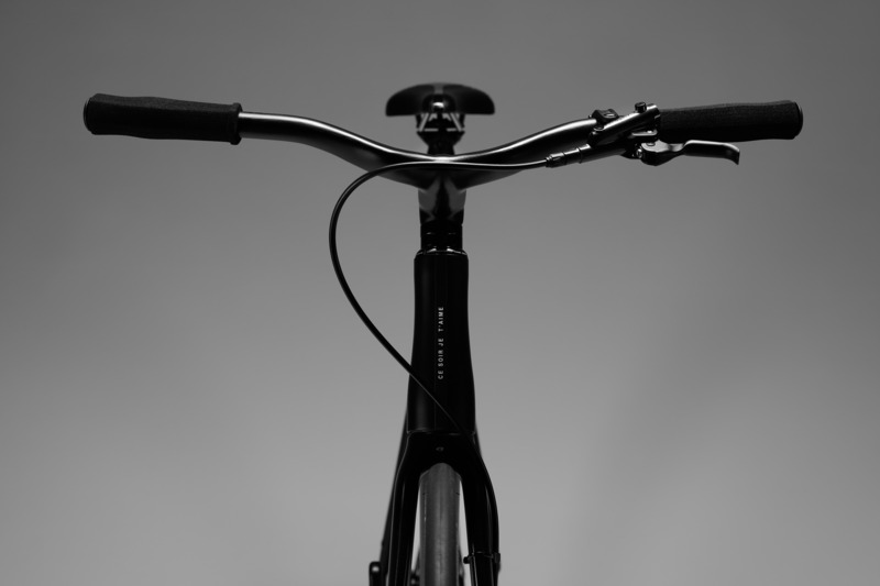 Press kit | 2432-02 - Press release | Introducing CSJT // CE SOIR JE T'AIME: Italy's New Wave - CSJT - Industrial Design -  CSJT 2025 CAMPAIGN // EQUILIBRIUM // Urban Lifestyle bicycle  - Photo credit: Mocchetti and Kraus // Beyond Artists