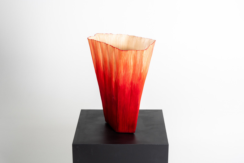 Dossier de presse | 4709-14 - Communiqué de presse | Designers of the Year Shortlist Revealed for Dezeen Awards 2024 - Dezeen - Concours - Pleats Vase No.7 by Didi NG Wing Yin
