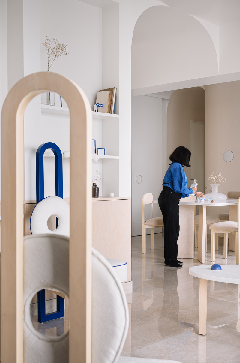 Dossier de presse | 4709-14 - Communiqué de presse | Designers of the Year Shortlist Revealed for Dezeen Awards 2024 - Dezeen - Concours - Blue - Mumbai Apartment by Act of Quad