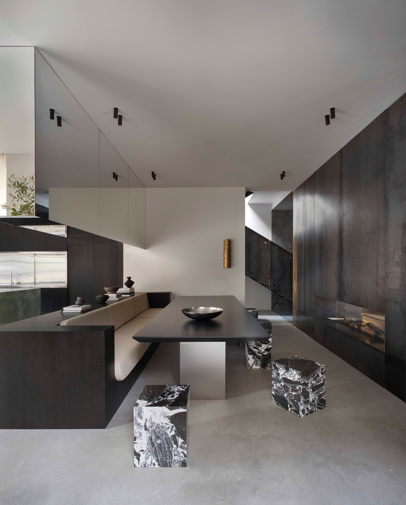 Dossier de presse | 4709-14 - Communiqué de presse | Designers of the Year Shortlist Revealed for Dezeen Awards 2024 - Dezeen - Concours - THE ESTATE by Roisin Lafferty