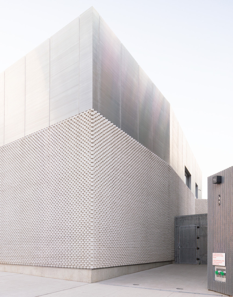 Dossier de presse | 4709-14 - Communiqué de presse | Designers of the Year Shortlist Revealed for Dezeen Awards 2024 - Dezeen - Concours - Nkubota by SO–IL