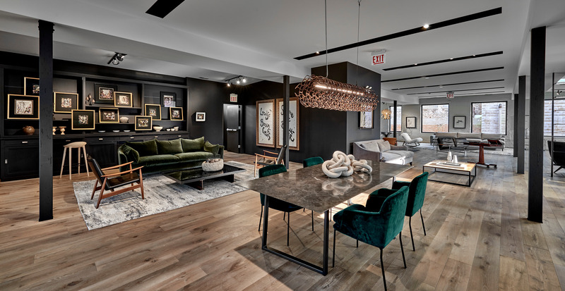Dossier de presse | 5912-01 - Communiqué de presse | A Tale of Multiple Cities: Cohlmeyer Architecture’s Enduring Collaboration with Montauk Sofa - Cohlmeyer Architecture - Design d’intérieur commercial - Montauk Sofa Chicago - Crédit photo : Toni Soluri