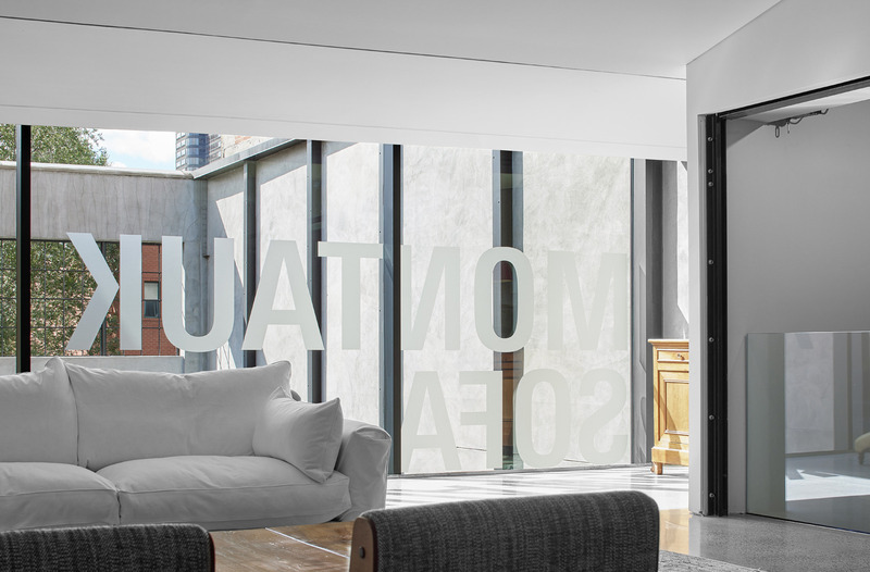 Dossier de presse | 5912-01 - Communiqué de presse | A Tale of Multiple Cities: Cohlmeyer Architecture’s Enduring Collaboration with Montauk Sofa - Cohlmeyer Architecture - Design d’intérieur commercial - Montauk Sofa Montreal - Crédit photo : Nanne Springer