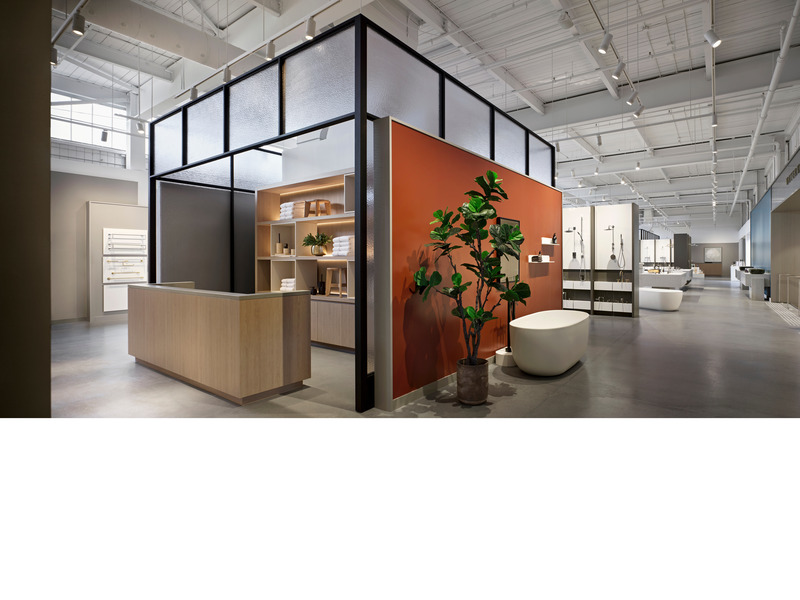 Dossier de presse | 889-08 - Communiqué de presse | BURDIFILEK’s Sophisticated Design Embodies the Essence of a Luxury Brand - BURDIFILEK - Design d’intérieur commercial - Crédit photo : A-Frame Studio
