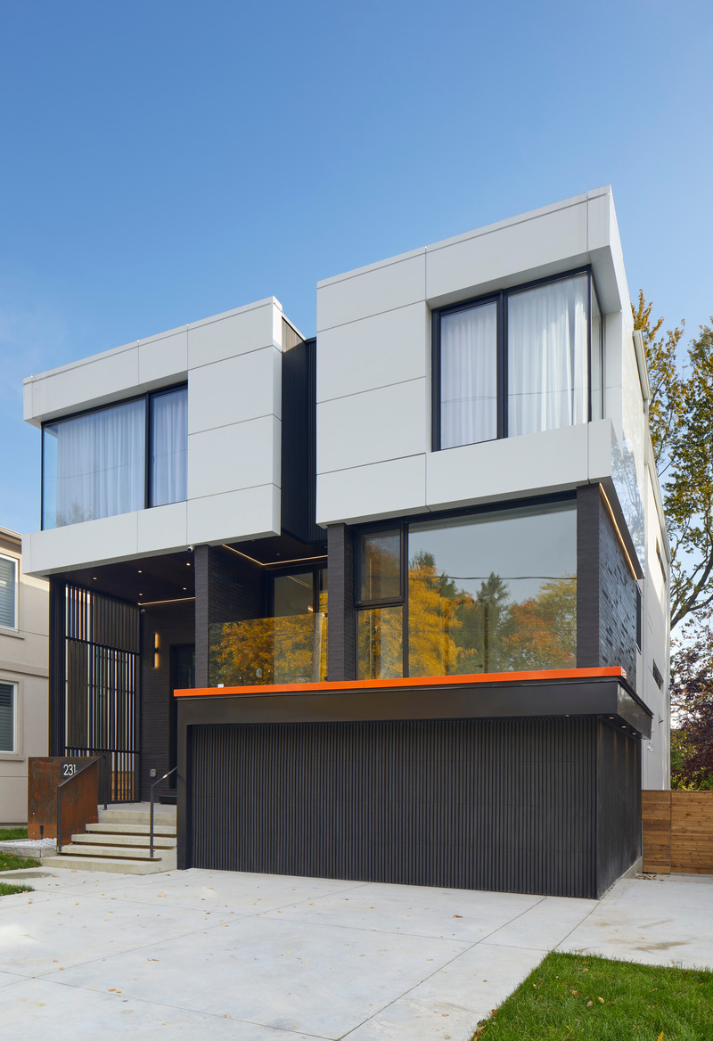 Dossier de presse | 2182-05 - Communiqué de presse | douBLe House - Alva Roy - Architecture résidentielle - Front View  - Crédit photo : Tom Arban 
