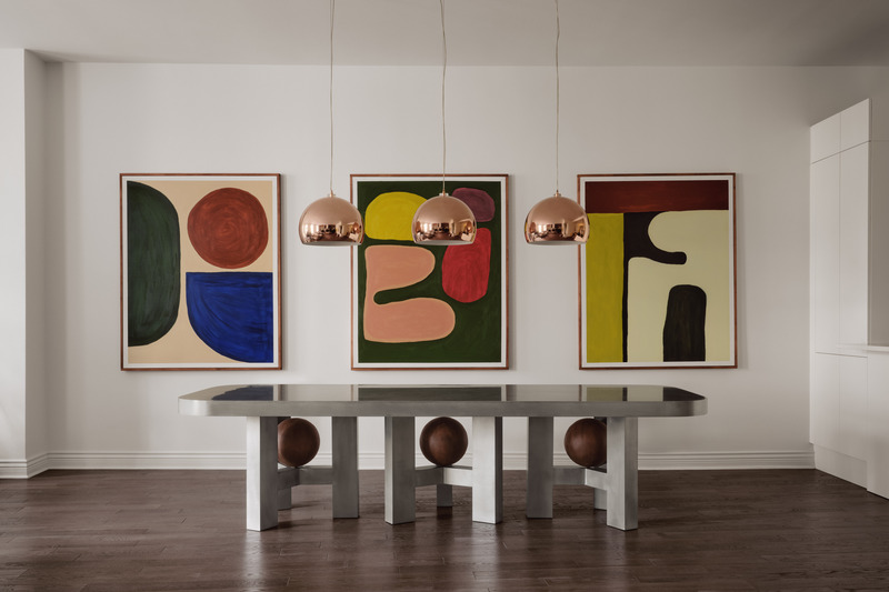 Dossier de presse | 611-43 - Communiqué de presse | Le nouveau guide 300 adresses et références design au Québec - Index-Design - Design d’intérieur résidentiel - Cristofaro, McGil Dining Table - Crédit photo : @Alex Lesage