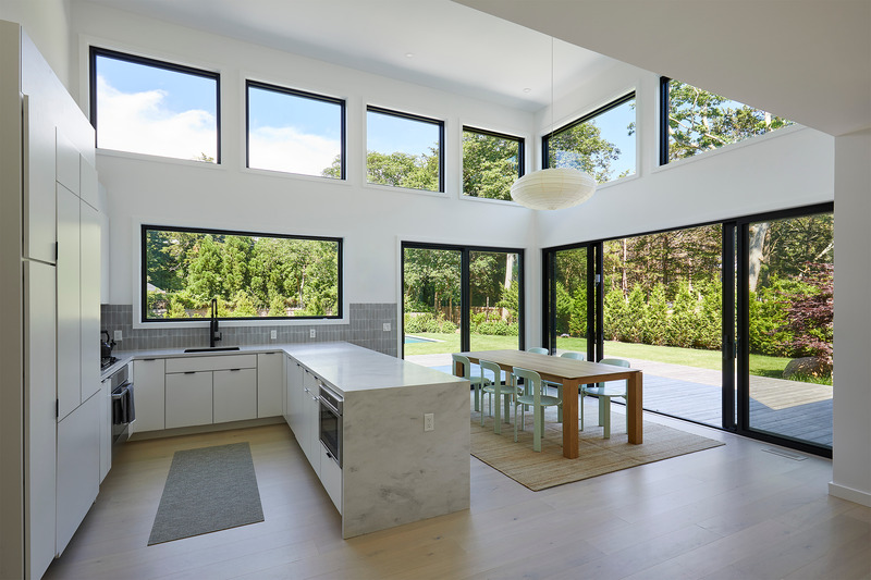 Dossier de presse | 5897-04 - Communiqué de presse | Shift House - Palette Architecture - Architecture résidentielle - Kitchen and Dining - Crédit photo : Jody Kivort