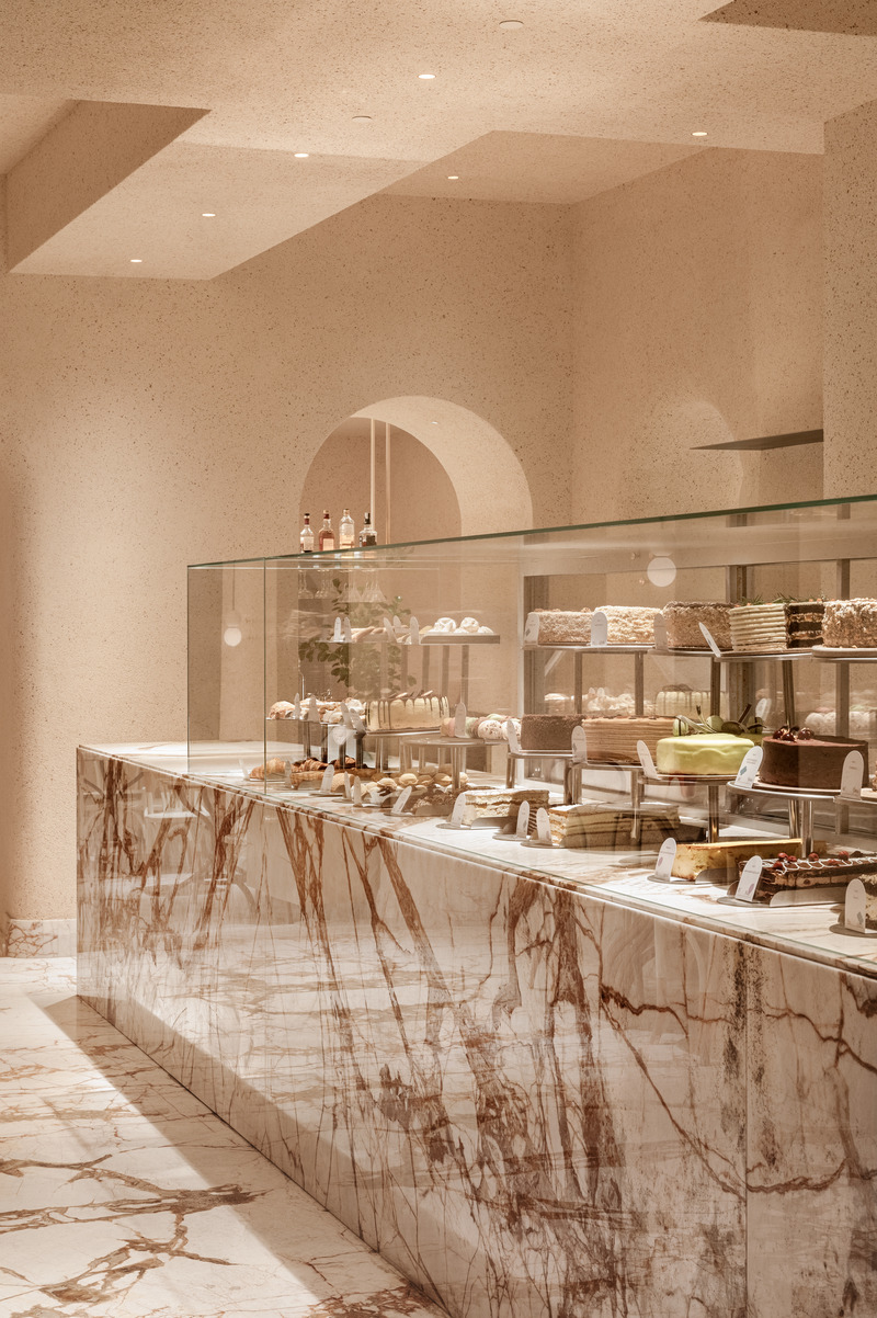 Press kit | 6673-02 - Press release | Cukiernia - The Pastry Shop With Walls Covered in Eggshell Plaster - YOD Group - Commercial Interior Design - Photo credit:  Yevhenii Avramenko 