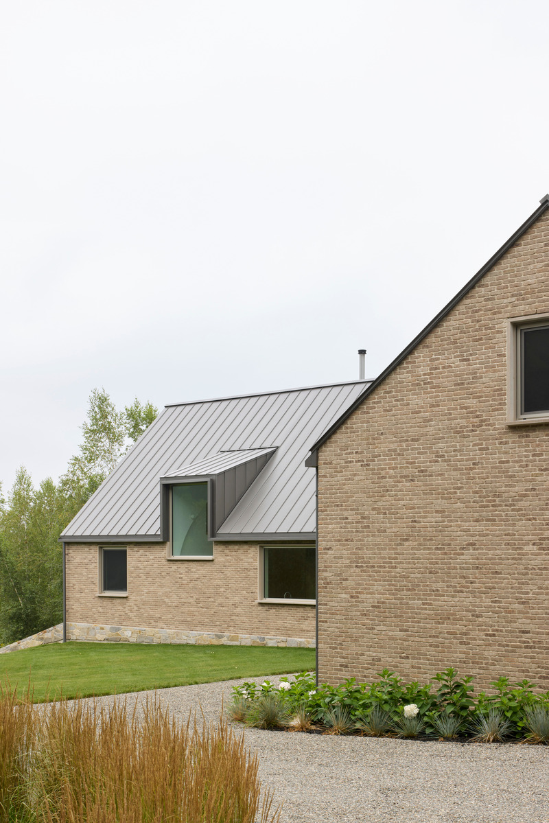 Press kit | 780-09 - Press release | Des Lauriers House - Paul Bernier Architecte - Residential Architecture - Photo credit: James Brittain