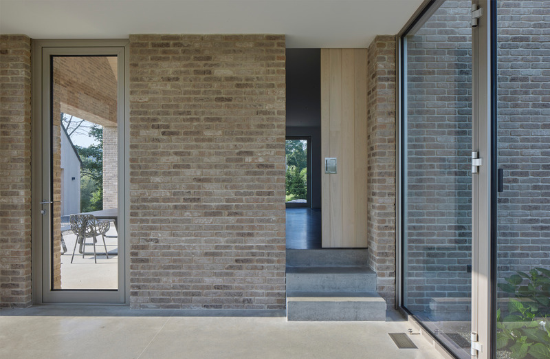 Press kit | 780-09 - Press release | Des Lauriers House - Paul Bernier Architecte - Residential Architecture - Photo credit: James Brittain