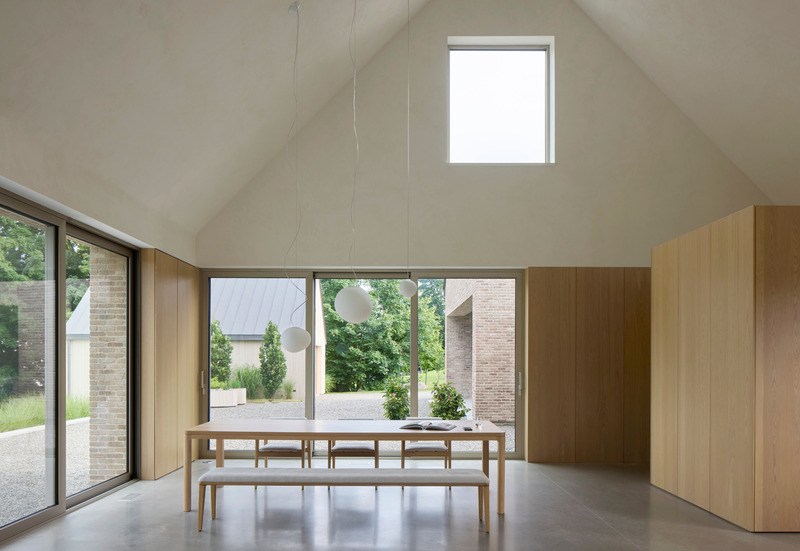 Press kit | 780-09 - Press release | Des Lauriers House - Paul Bernier Architecte - Residential Architecture - Photo credit: James Brittain