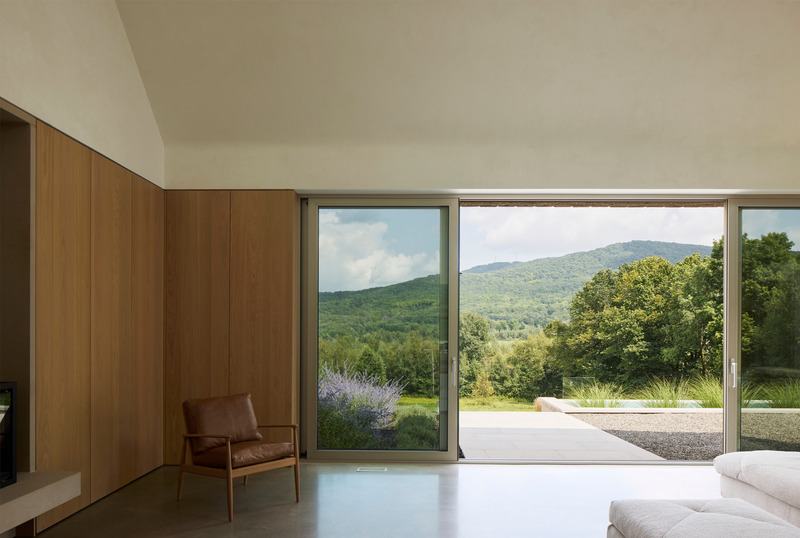 Press kit | 780-09 - Press release | Des Lauriers House - Paul Bernier Architecte - Residential Architecture - Photo credit: James Brittain