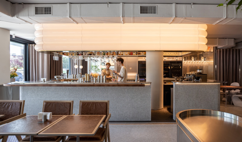 Press kit | 6673-01 - Press release | Lumo Bistro - YOD Group - Commercial Interior Design - Photo credit: photo: Oleksandr Anhelovskyi