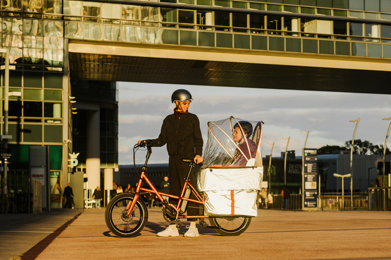 Press kit | 1833-08 - Press release | VELLO SUB Full Weather Protection with the Cocoon 360°Reflective - VELLO Bike - Product - VELLO SUB Cocoon 21 - Photo credit: Leonardo Ramirez for VELLO Bike