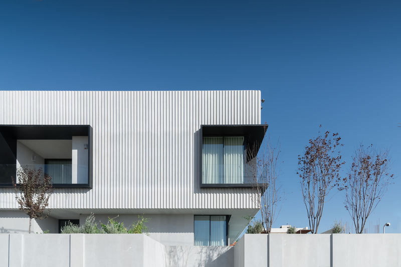 Press kit | 5761-01 - Press release | The Frame - Paradigm GmbH - Residential Architecture - Photo credit:  Mohammad Al Masri  