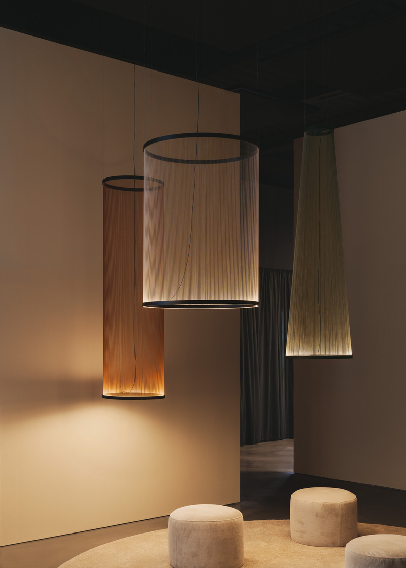 Dossier de presse | 3160-11 - Communiqué de presse | FRAME Awards 2024 Winners Revealed - FRAME - Concours - <p class="">Lighting of the Year<br><br>Array, Umut Yamac (8.09)</p><p class=""><br></p><p class="">‘This product stands out with a very elegant look being both fragile and impressive at the same time, ’says  Jukka Halminen, founding partner and creative lead at Design Office KOKO3. ‘Functional for what it’s designed for and innovative in the way it’s made, it is also sustainable because of its sparse use of material.’</p> - Crédit photo : Courtesy of Umut Yamac