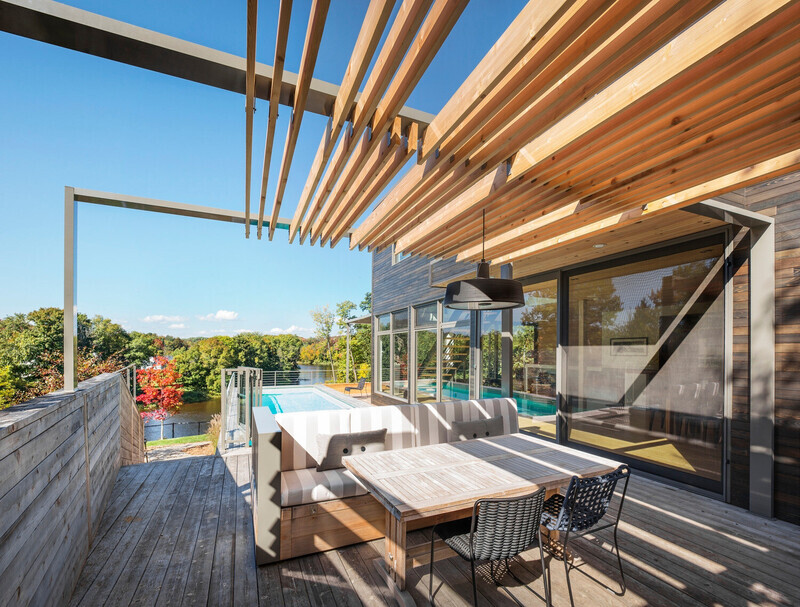 Salle de presse | v2com-newswire | Fil de presse | Architecture | Design | Art de vivre - Communiqué de presse - Terrasse DL: un espace de jeu, pour les grands et les petits - Martine Brisson designer d'intérieur