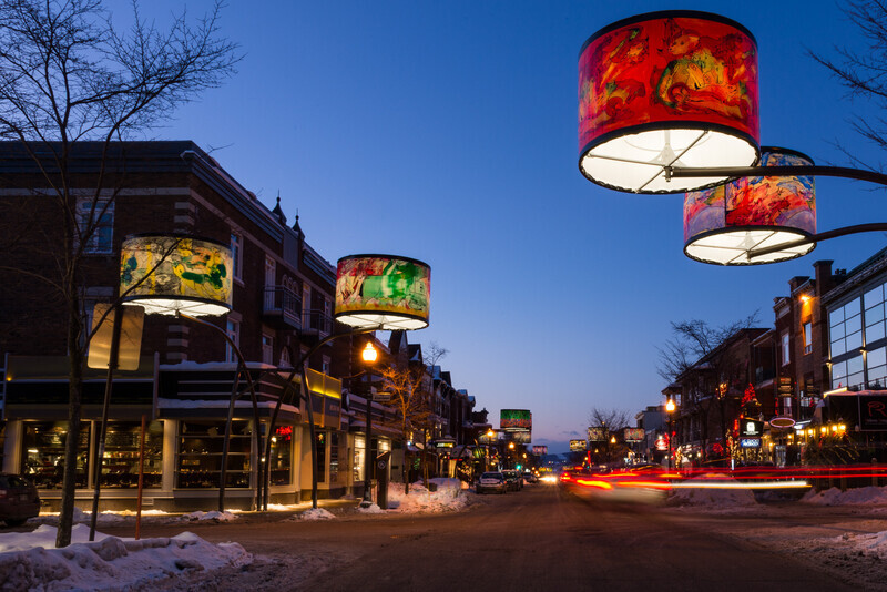 Newsroom | v2com-newswire | Newswire | Architecture | Design | Lifestyle - Press release - Giant Lampshades Create Spectacular Urban Lighting in Quebec City - Lightemotion