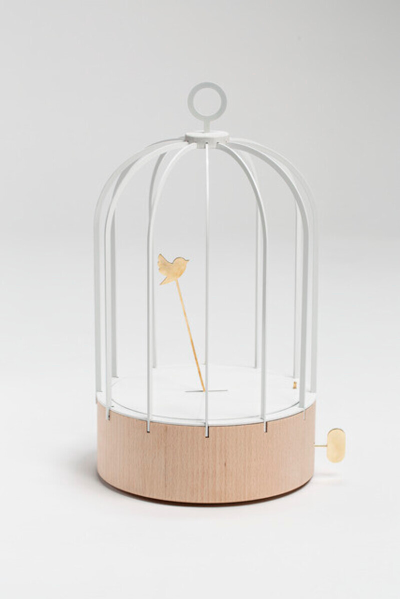 Newsroom | v2com-newswire | Newswire | Architecture | Design | Lifestyle - Press release - A new species of cuckoo – the UQAM Centre de Design presents 24 hours in the life of a Swiss cuckoo clock - Centre de design de l'UQAM