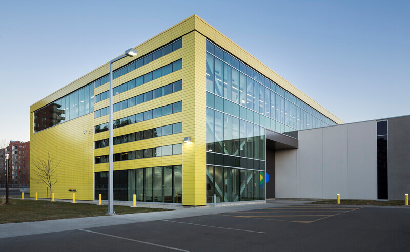 Salle de presse | v2com-newswire | Fil de presse | Architecture | Design | Art de vivre - Communiqué de presse - Une façade aux couleurs de la STM - Céragrès