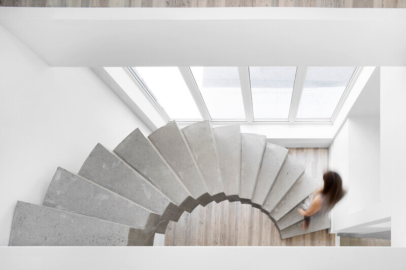 Dossier de presse - Communiqué de presse - Purity of concrete - ISSASTUDIO