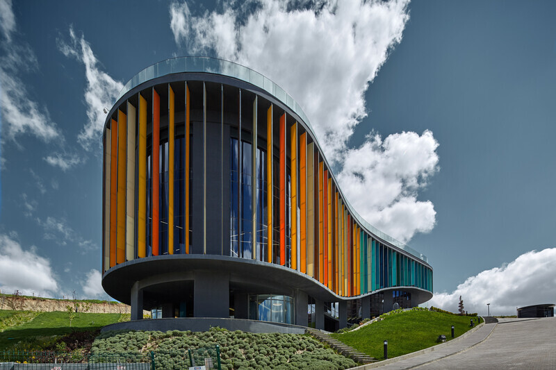 Salle de presse | v2com-newswire | Fil de presse | Architecture | Design | Art de vivre - Communiqué de presse - Yazgan Design gagne le 'Innovative Use of Color Award' au WAF 2015 - Yazgan Design Architecture
