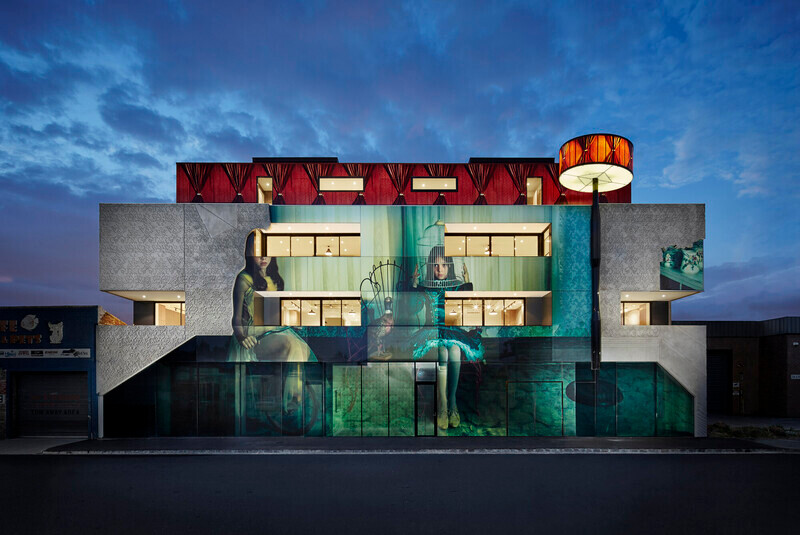 Salle de presse | v2com-newswire | Fil de presse | Architecture | Design | Art de vivre - Communiqué de presse - Meilleur bâtiment multifonctionnel lauréat du International Leaf Awards2015 - Kavellaris Urban Design - KUD