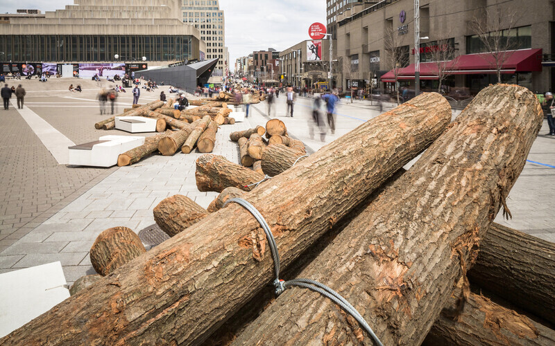 Newsroom | v2com-newswire | Newswire | Architecture | Design | Lifestyle - Press release - 560 KM: A thousand logs on Sainte-Catherine Street - Quartier des spectacles Partnership